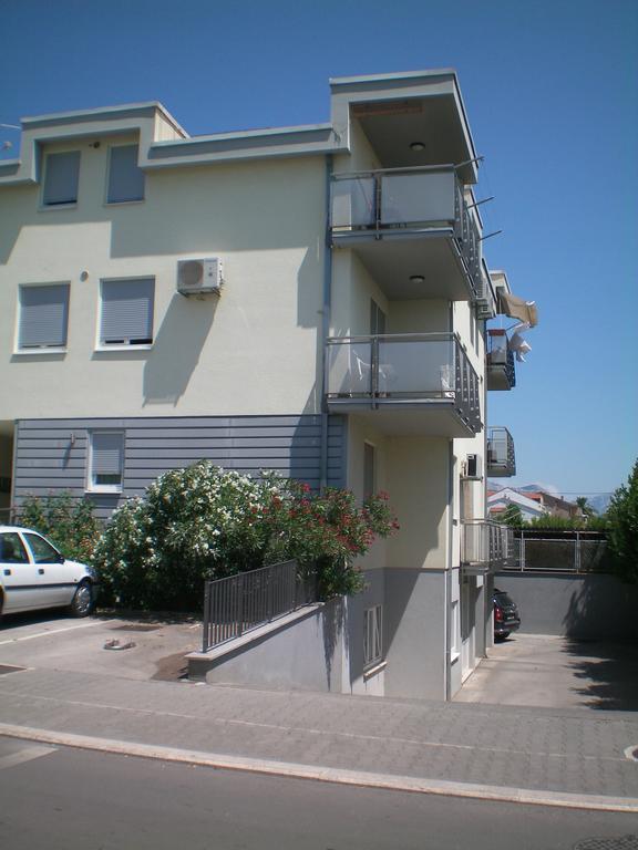 Apartment Tin Каштела Экстерьер фото